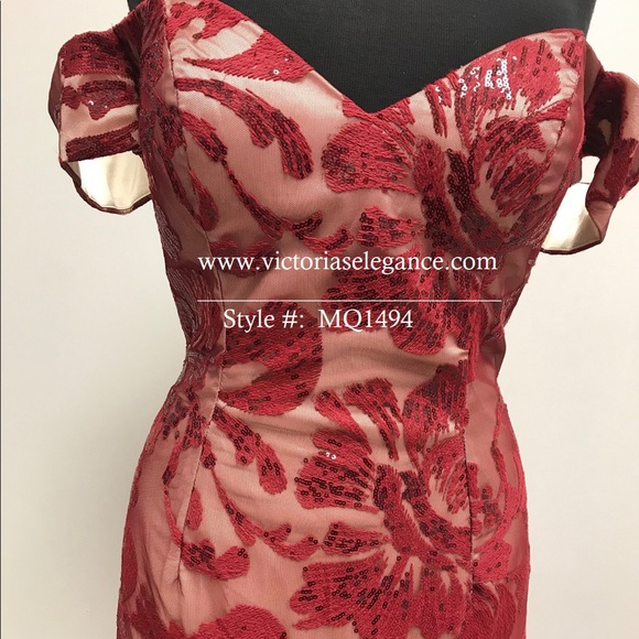 Off Shoulder Mermaid Evening Dress - Picture 4 of 8